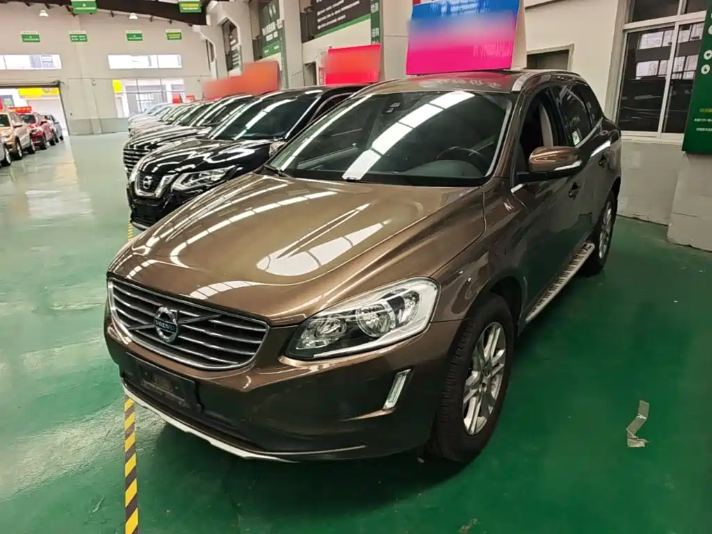 Фото 1 - Volvo XC60