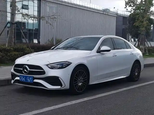 Mercedes-Benz C-Class 2023