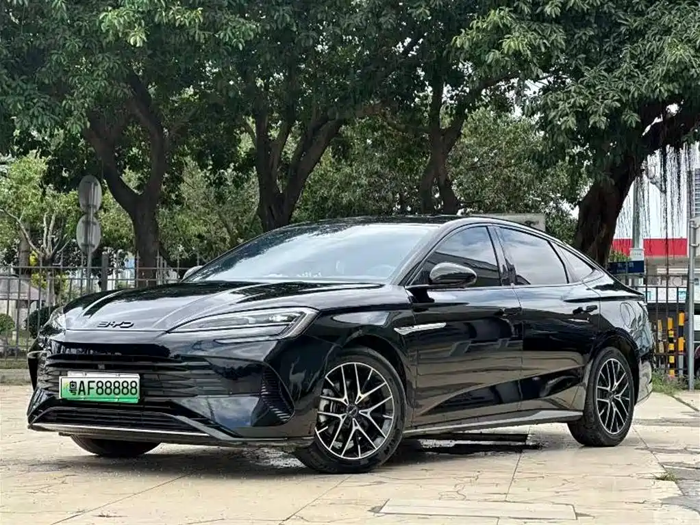 BYD Seal 2023 DM-i 1.5T 121km Premium