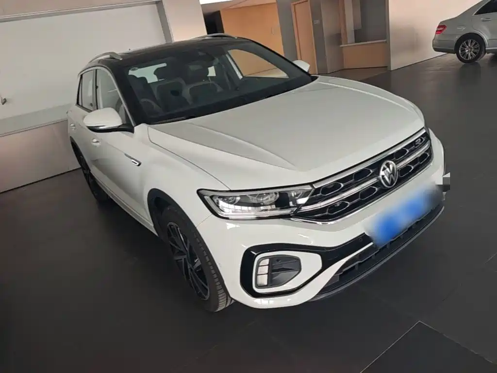 Фото 4 - Volkswagen T-ROC