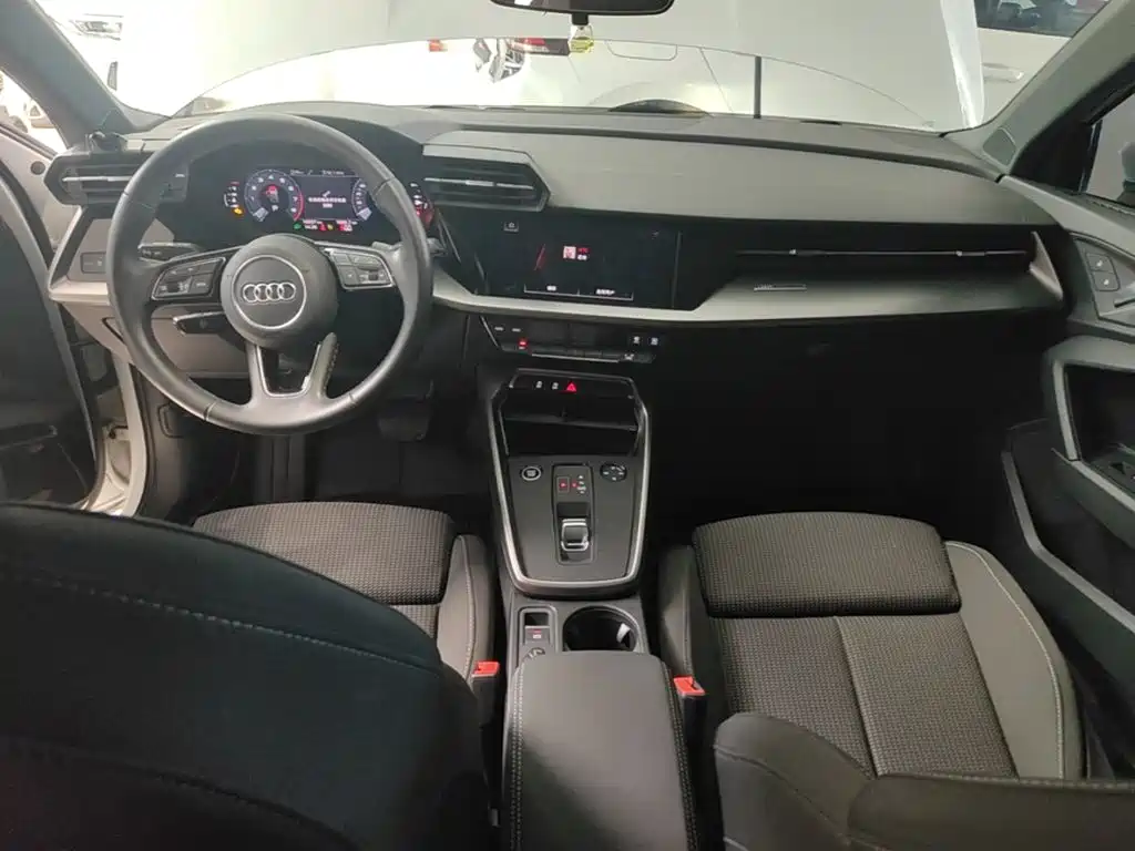 Фото 10 - Audi A3