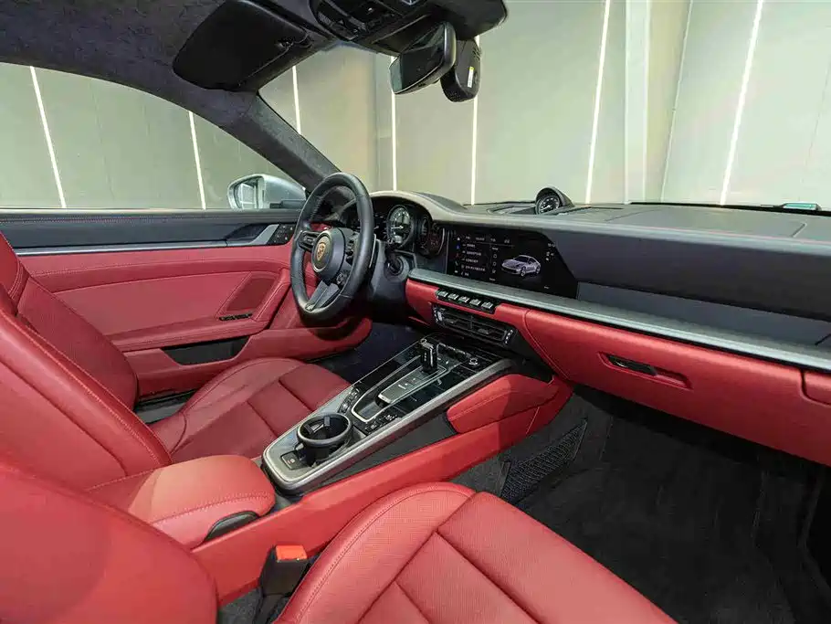 Porsche 911 2023 Carrera 3.0T фото 14