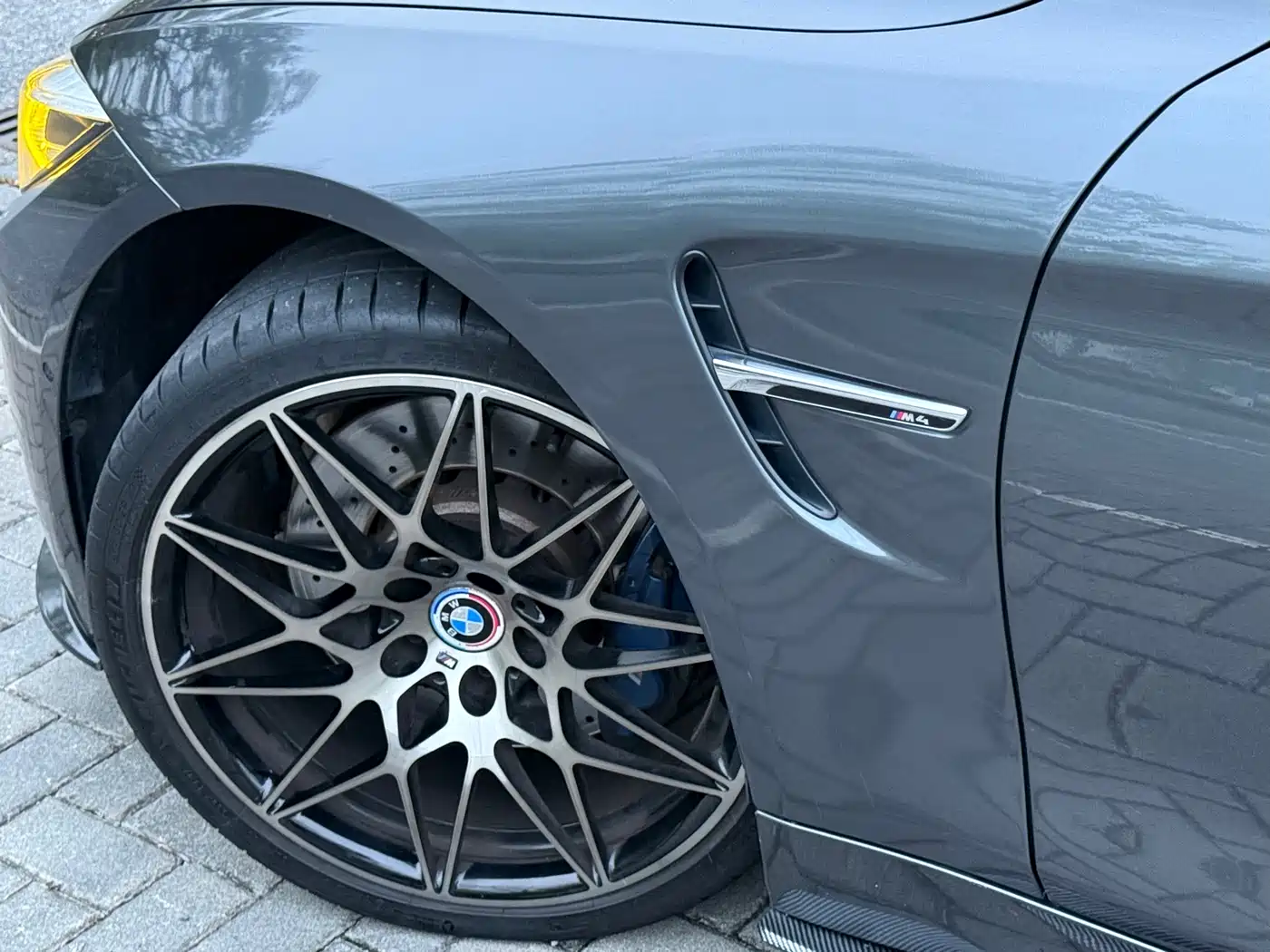BMW M4 2018 M4 Convertible Coupe Fans Limited Edition фото 8