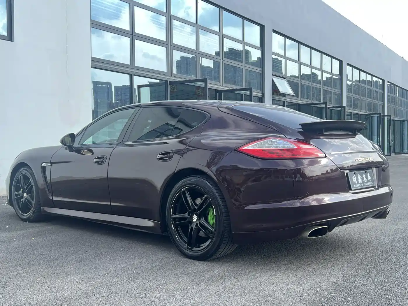 Porsche Panamera 2010 Panamera 4 3.6L фото 14