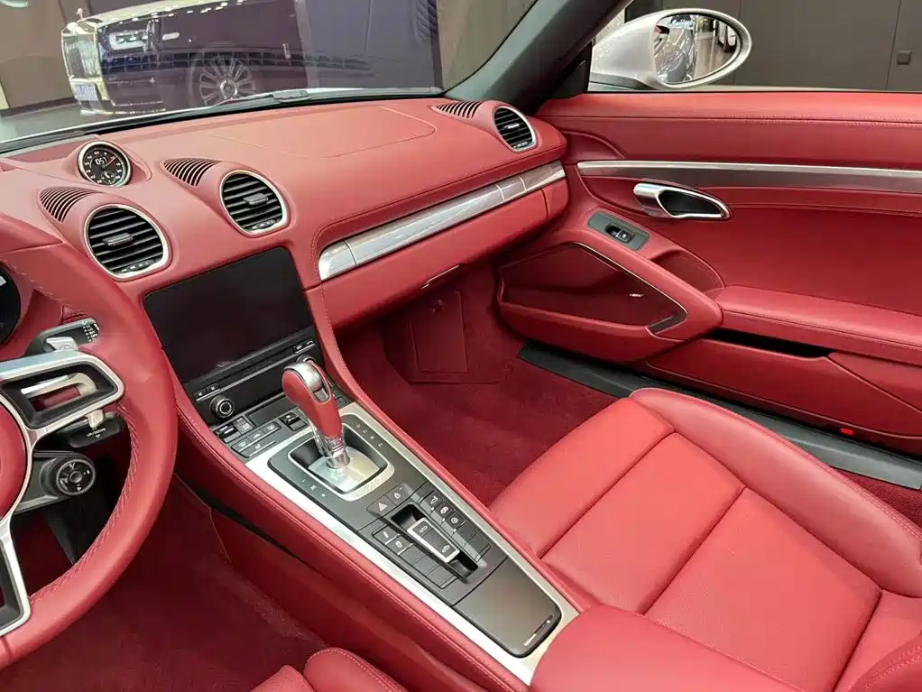Porsche 718 2025 2022 Boxster 2.0T