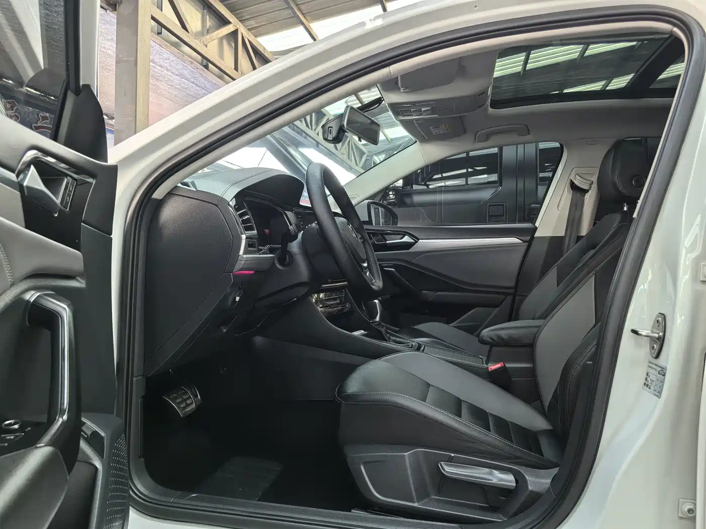 Volkswagen Sagitar, миниатюра 4
