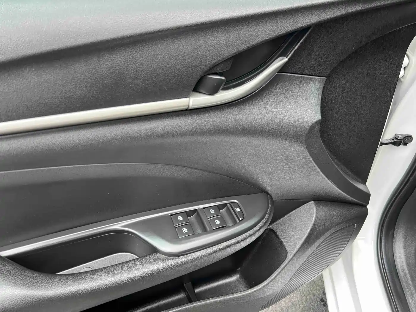 Buick Excelle 2019 18T Auto Connected Elite China VI фото 23