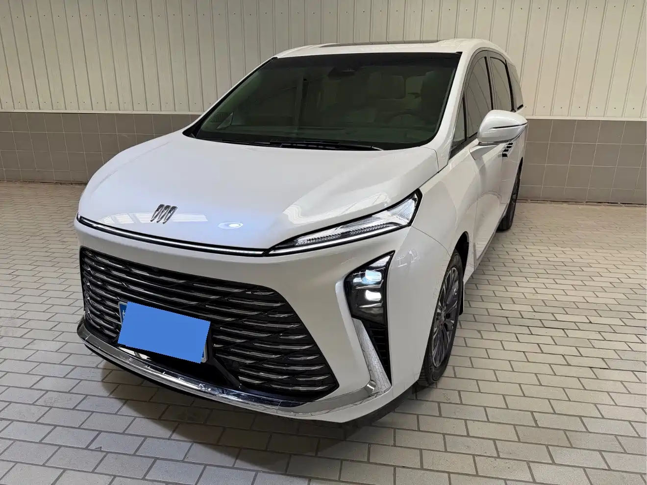 Similar car