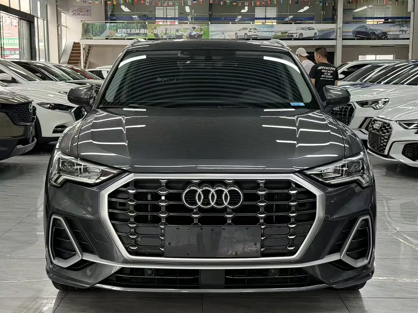 Audi Q3 2022 35 TFSI Fashion Dynamic фото 3