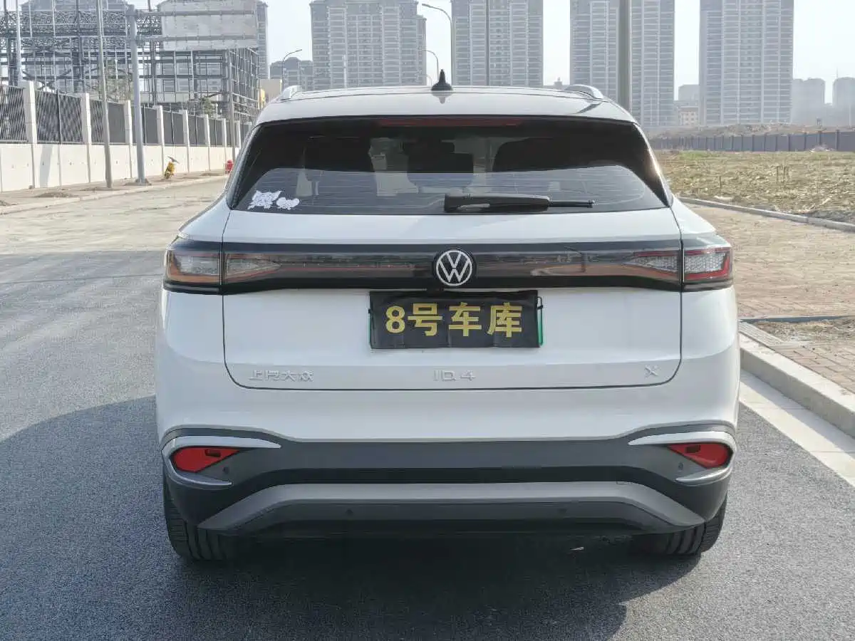 VOLKSWAGEN ID.4 X
