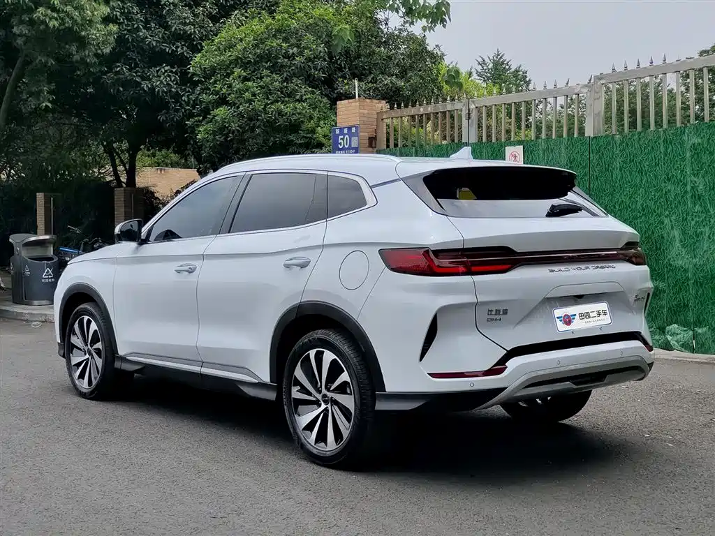 BYD Song PLUS PHEV 2023 Champion Edition DM-i 110KM Flagship PLUS фото 4
