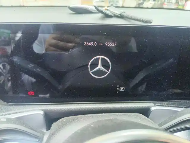 Mercedes-Benz GLB 2021 GLB 200 Dynamic — фото 4