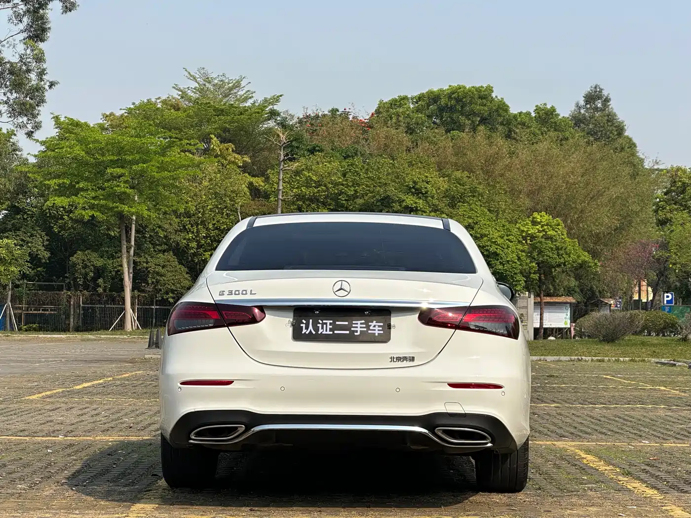 Mercedes-Benz E-Class 2021 E 300 L Sport Fashion фото 5