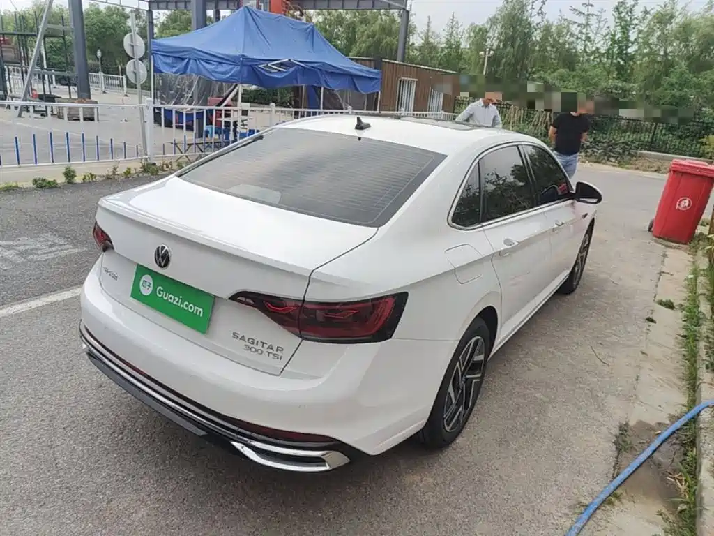 Volkswagen Sagitar 2023 300TSI DSG Surpassing Edition фото 7