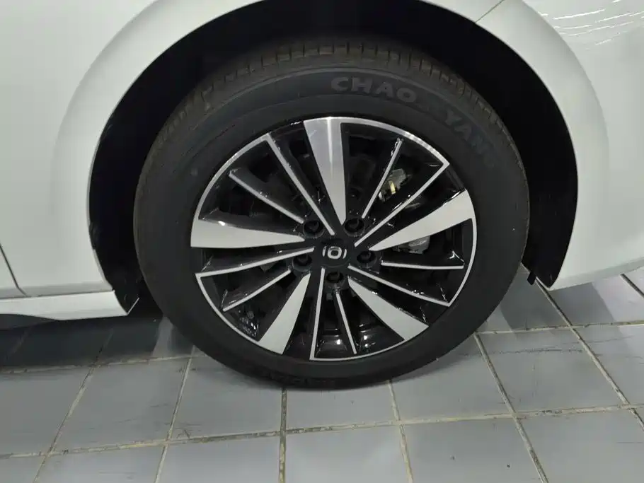 Changan Qiyuan A05 2026 2025 Model True Fragrance Edition 145 Surpass