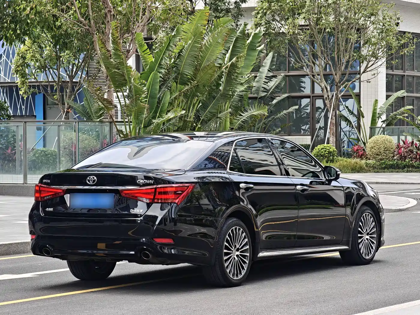 Toyota Crown 2018 2.0T Sport Edition фото 13