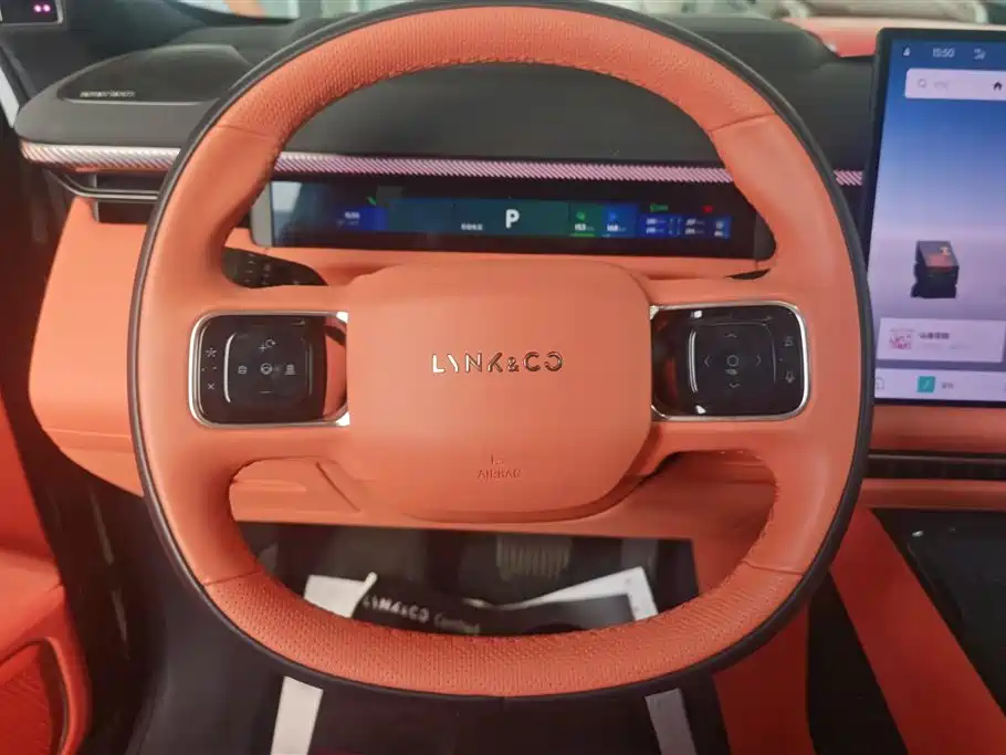 Lynk & Co 900 2025 1.5T Ultra фото 15