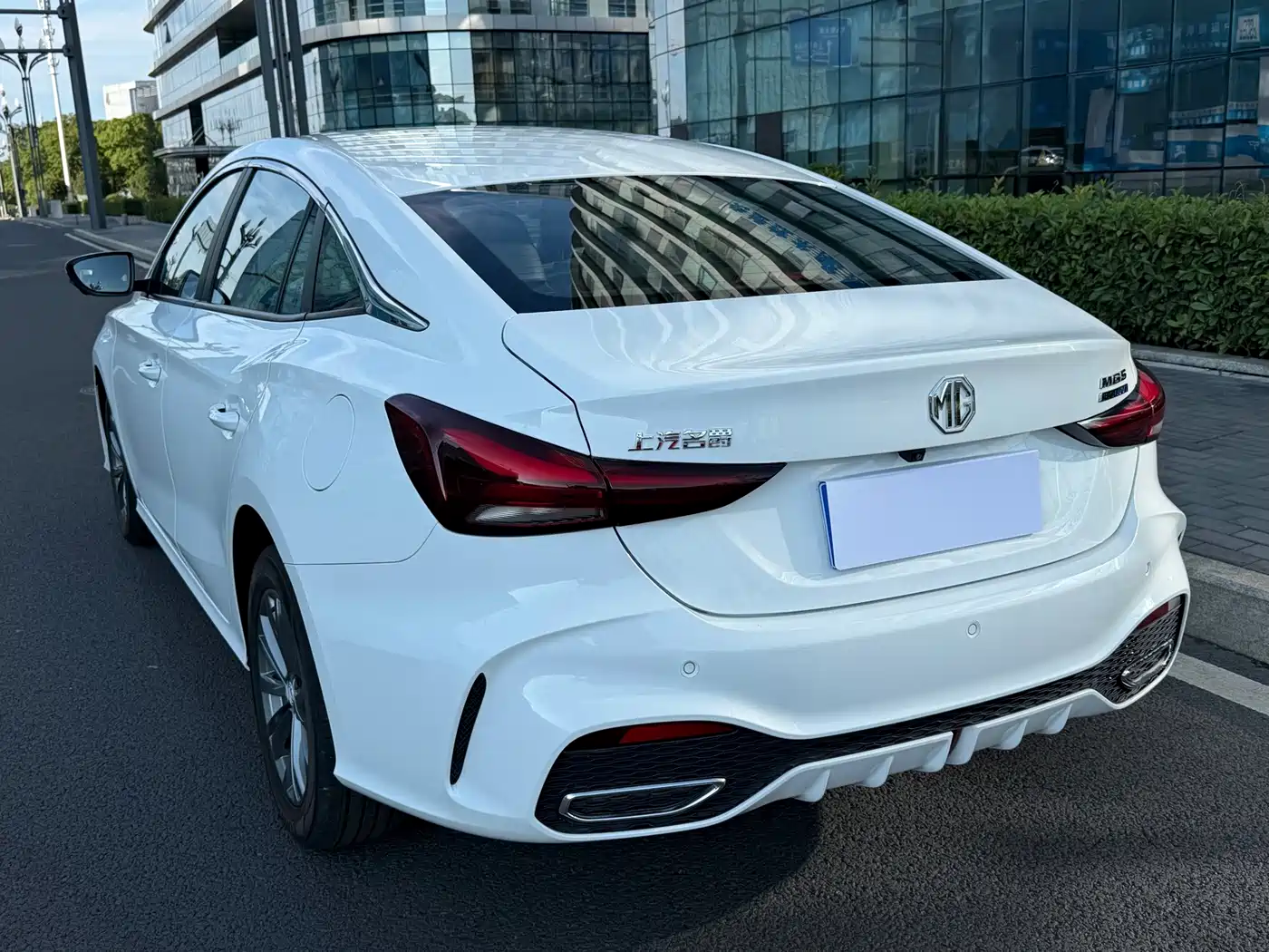 MG MG5 2026 2026 Model 180DVVT Global Luxury Edition