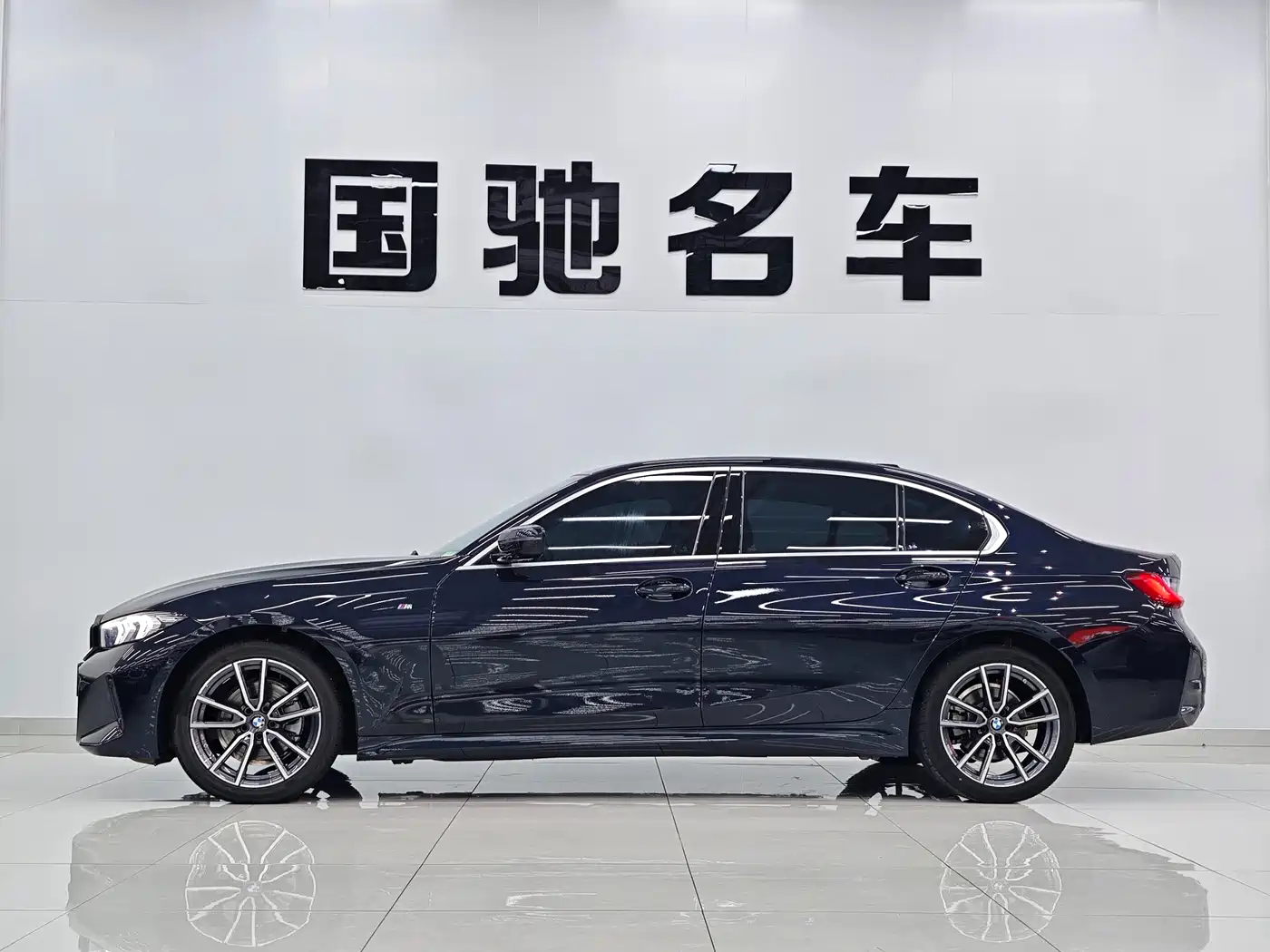 BMW 3 Series 2024 325Li M Sport Package фото 3