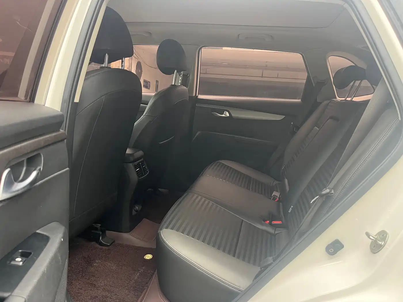 Kia Sportage 2018 2.0L Automatic Smart Luxury (China V) фото 5