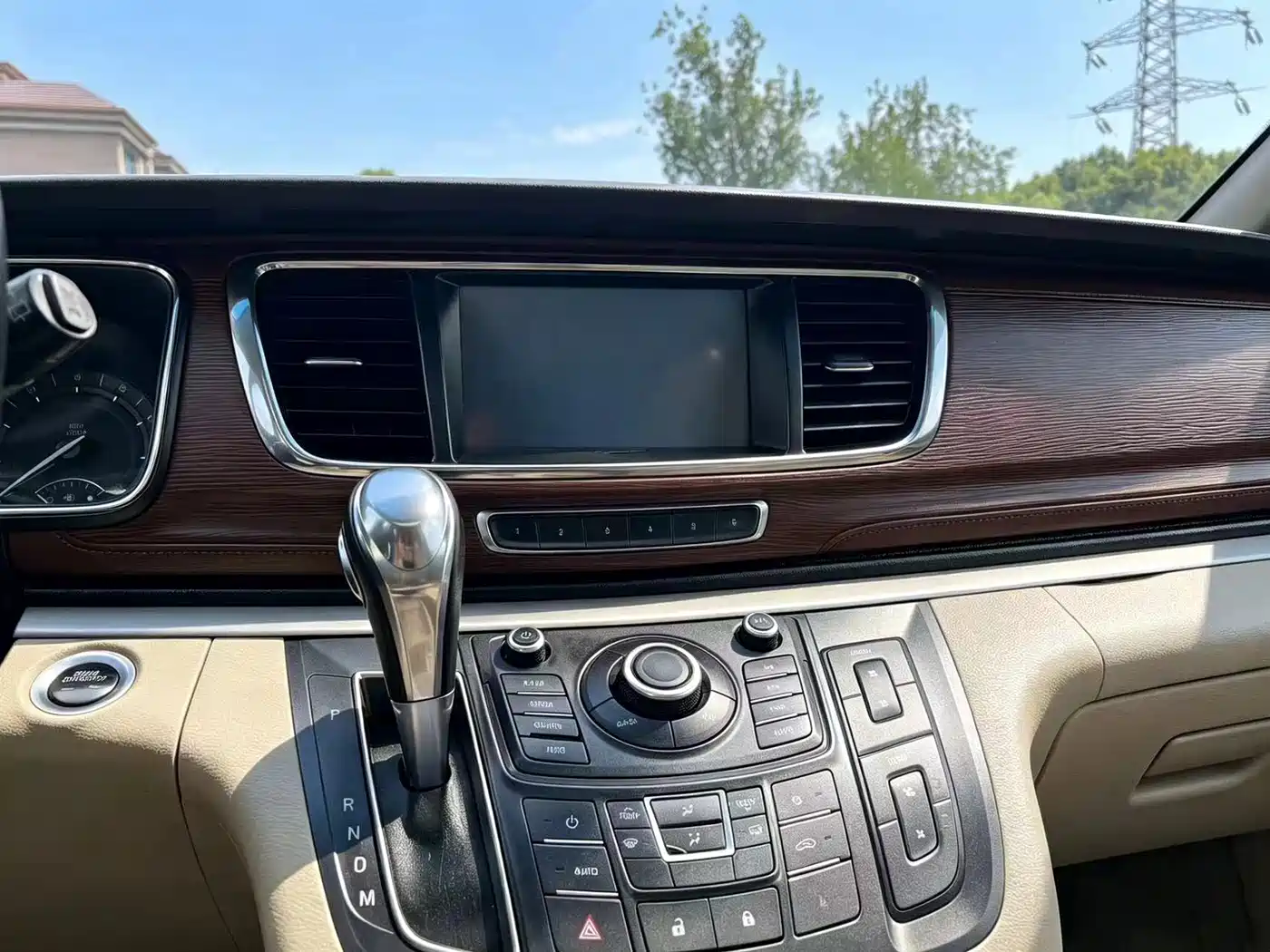 Buick GL8 2015 2.4L Luxury Business Exclusive Edition фото 13
