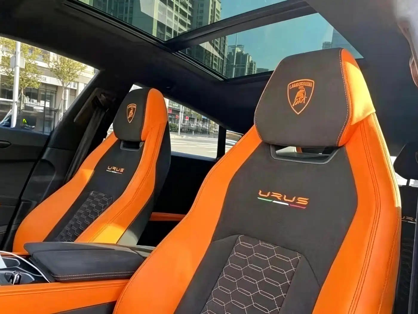 Lamborghini Urus 2021 4.0T V8 фото 3