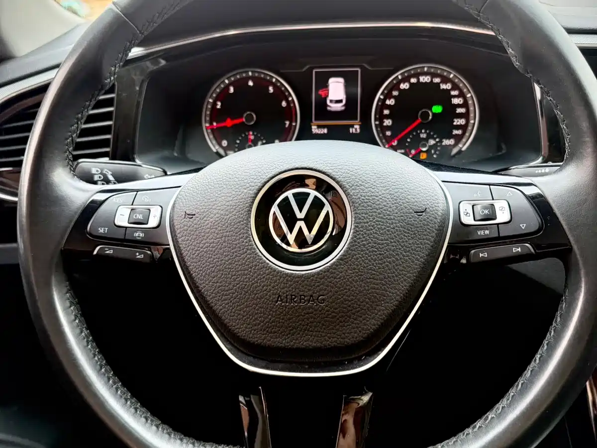 Volkswagen Tayron 2022 280TSI 2WD Luxury Smart Connect Edition фото 23