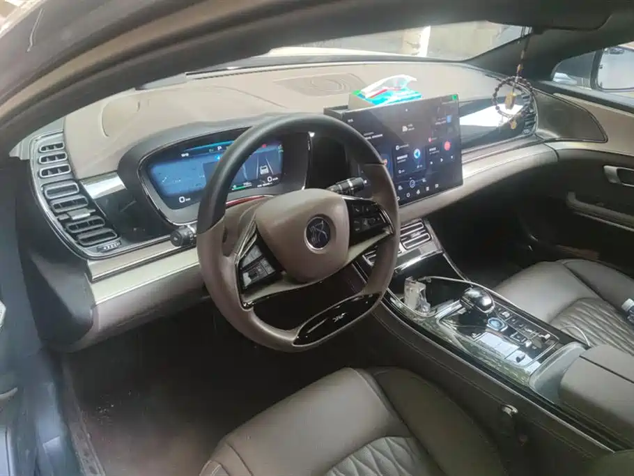 BYD Han 2023 DM-i Champion Edition 121KM Premium фото 12