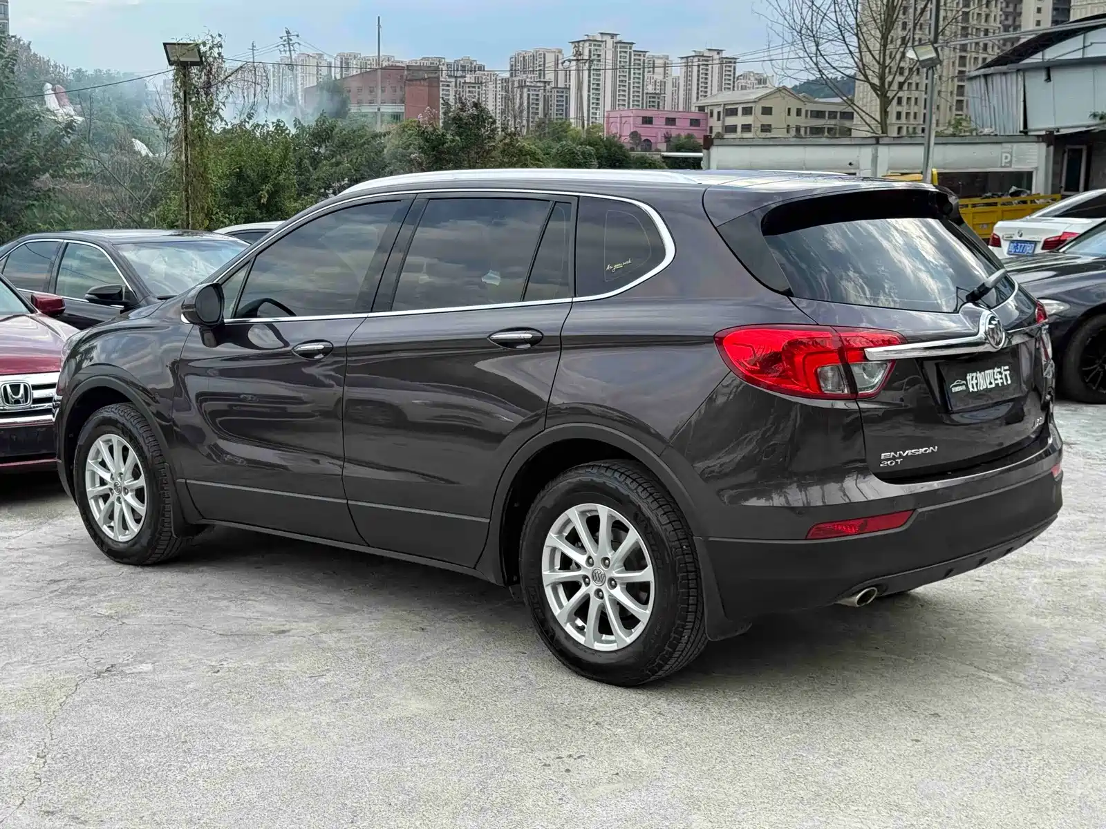 Photo 9 - Buick Envision Plus