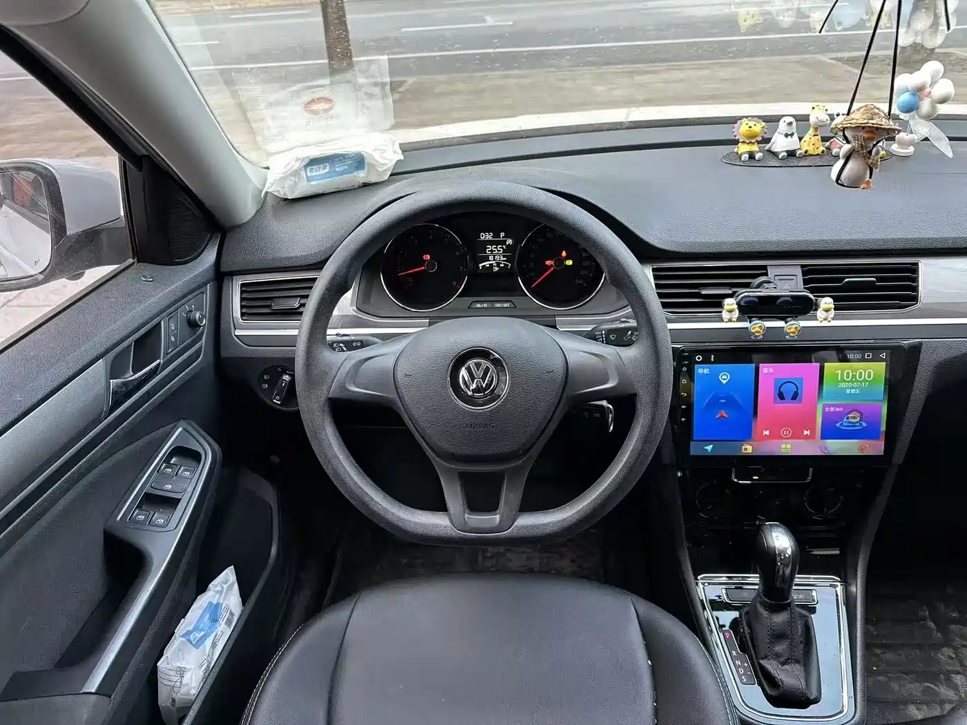Volkswagen Bora 2019 1.5L Auto Fashion Model фото 4