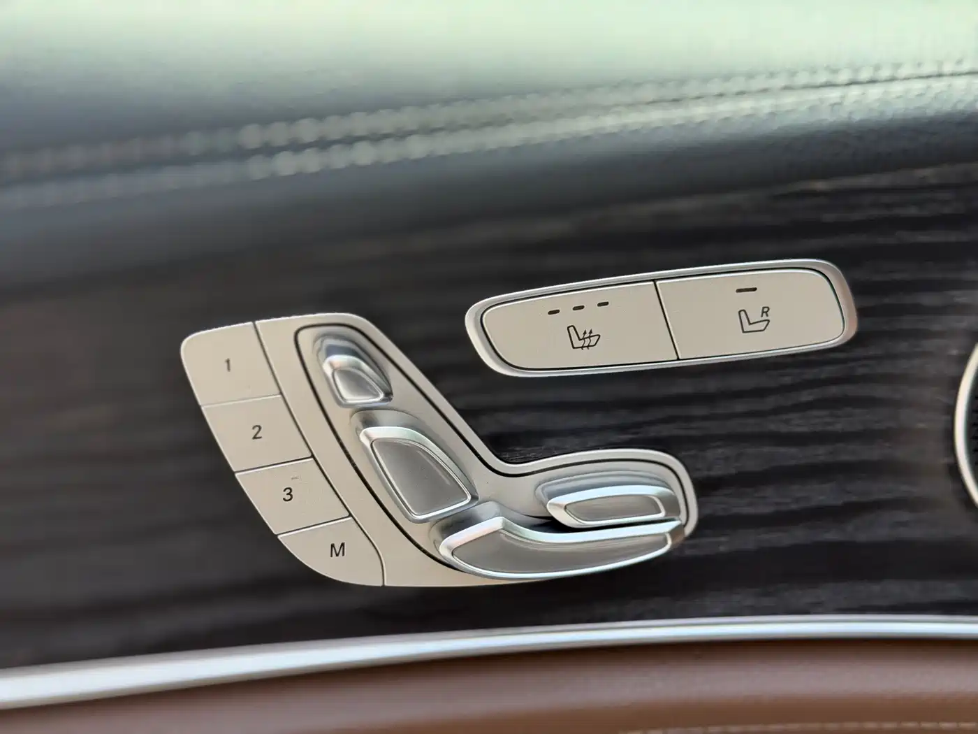 Mercedes-Benz E-Class 2020 Facelift E 300 L Sport Fashion фото 5