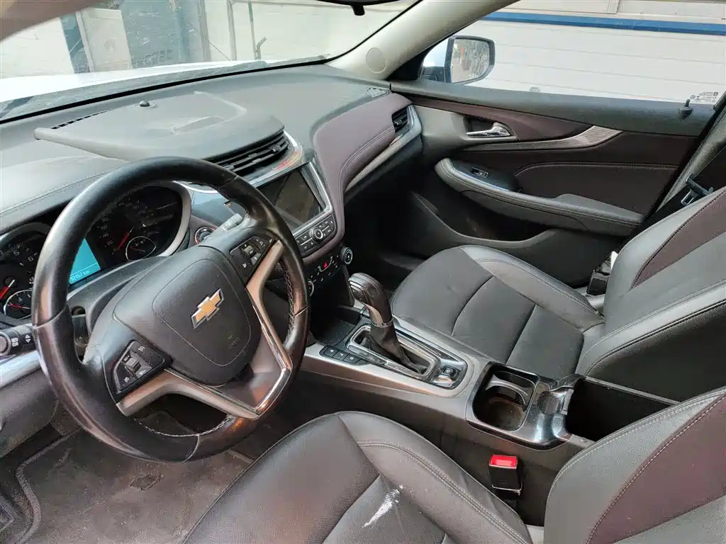 Chevrolet Malibu 2018 530T Automatic Luxury Edition фото 12