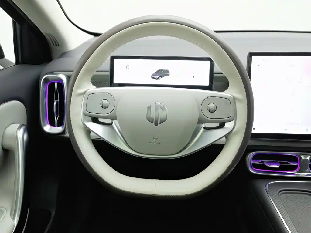 Leapmotor B01, миниатюра 11