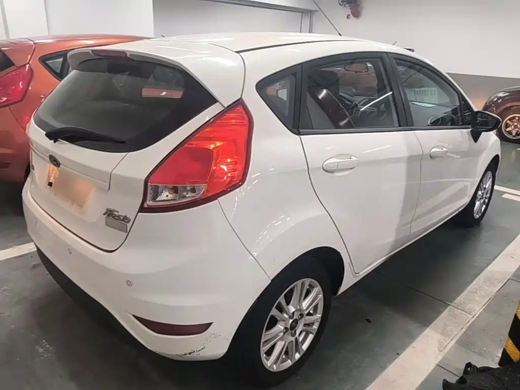 Ford Fiesta 2015 2013 Hatchback 1.5L Manual Fashion