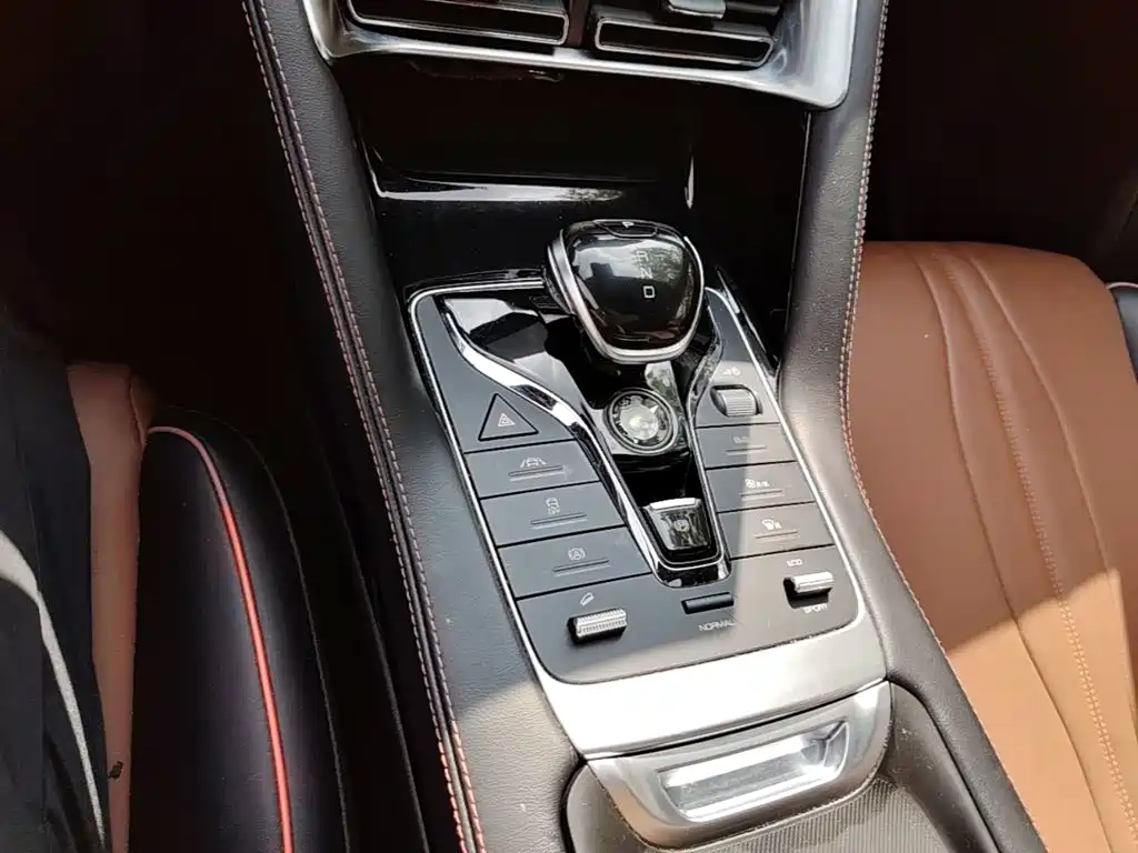 Photo 14 - BYD Song PLUS