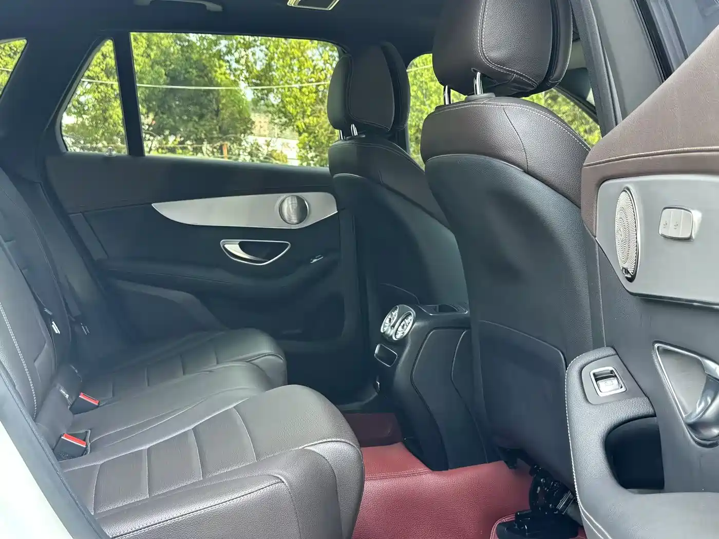 Mercedes-Benz GLC 2022 Facelift III GLC 260 L 4MATIC Dynamic фото 8