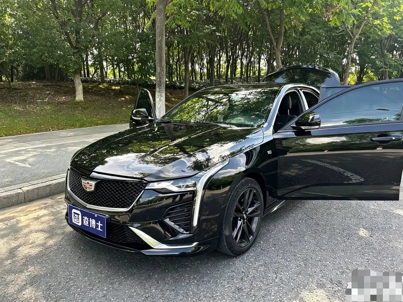 Cadillac CT4 2024 2023 25T Luxury Model