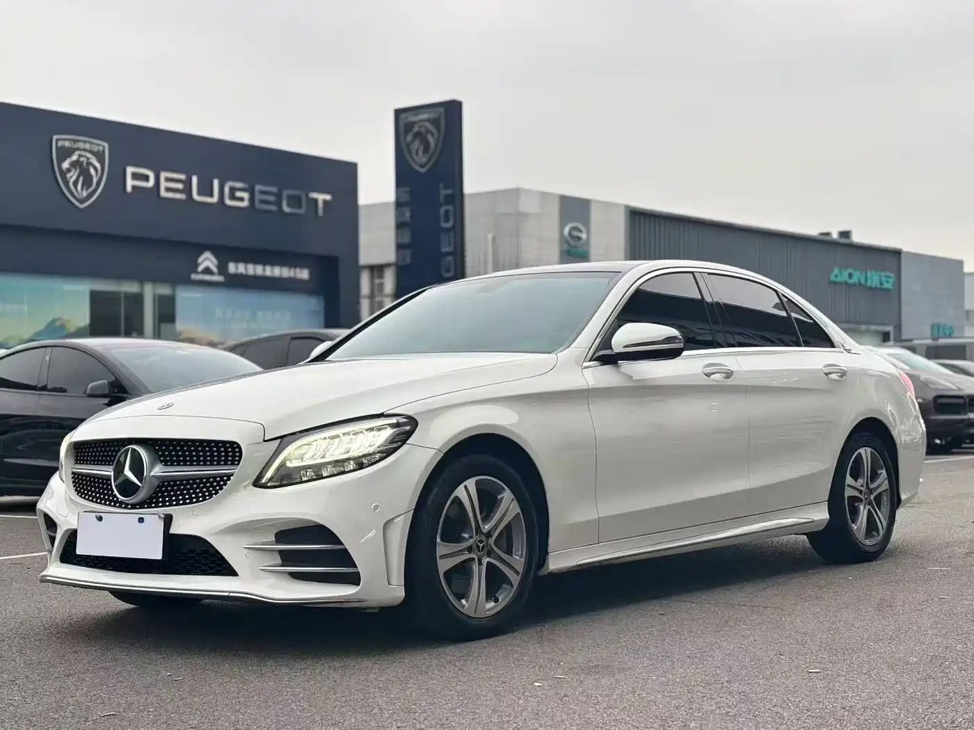 MERCEDES-BENZ CLASS C