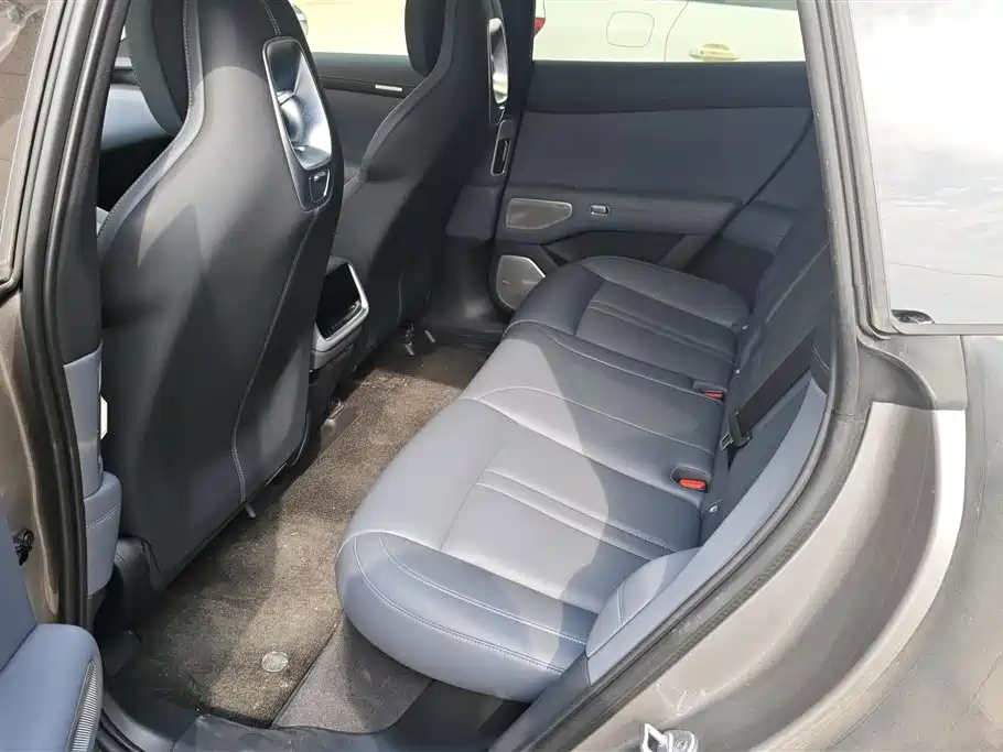 XIAOMI CAR XIAOMI YU7