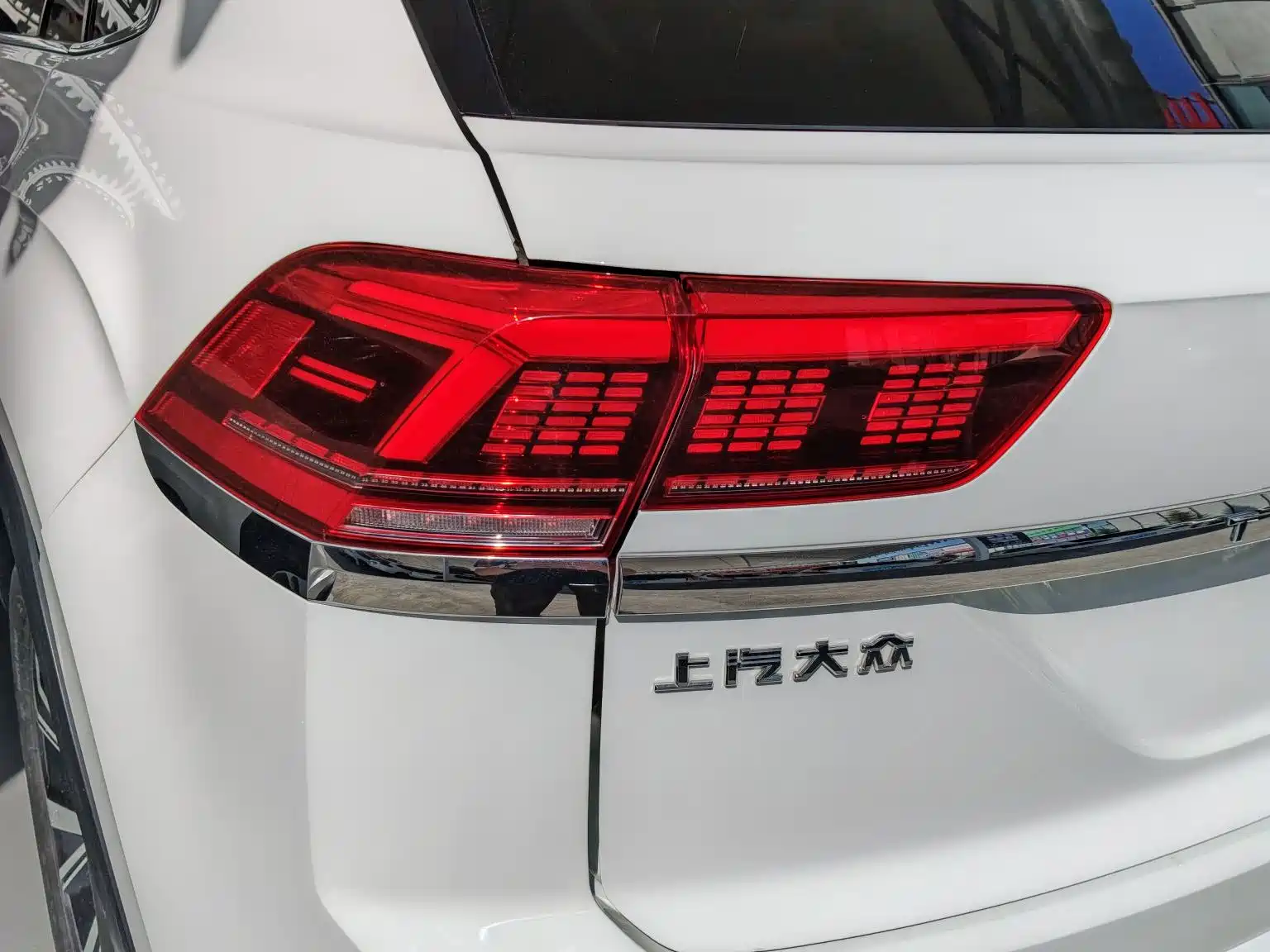 Photo 12 - Volkswagen Teramont