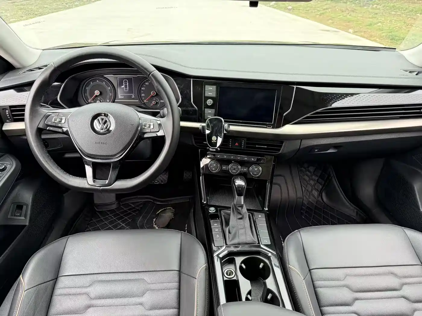 Volkswagen Passat 2019 330TSI Elite Version China VI фото 6