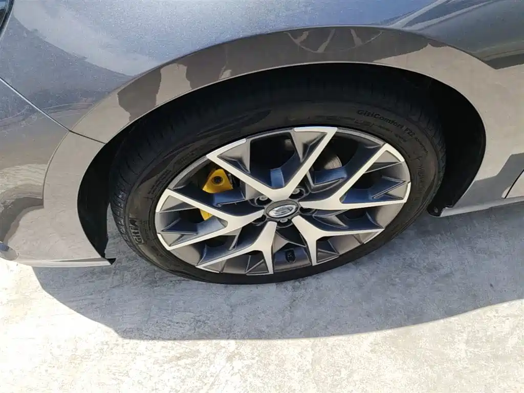 GAC Trumpchi Trumpchi Emkoo 2021 270T DCT J16 Edition фото 25