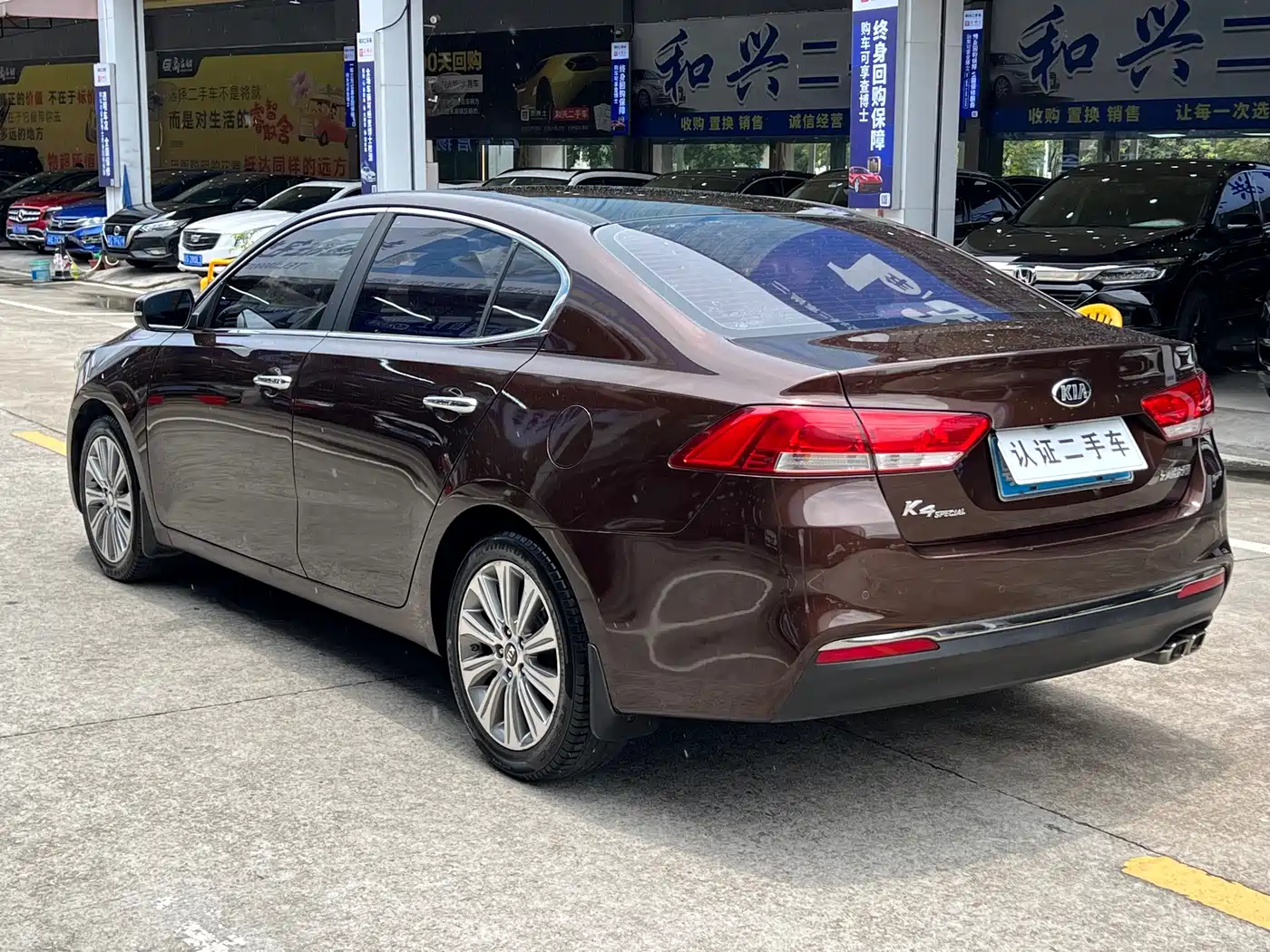 Kia K4 2015 1.8L Automatic GLS Special фото 9