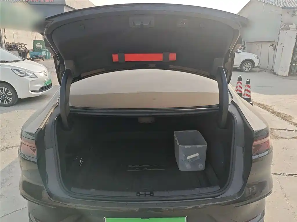 BYD Han 2025 Model EV 701KM LiDAR Smart Driving Version фото 9