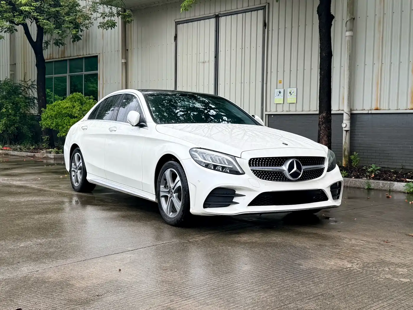 Mercedes-Benz C-Class 2019 Facelift C 260 L Sport фото 2
