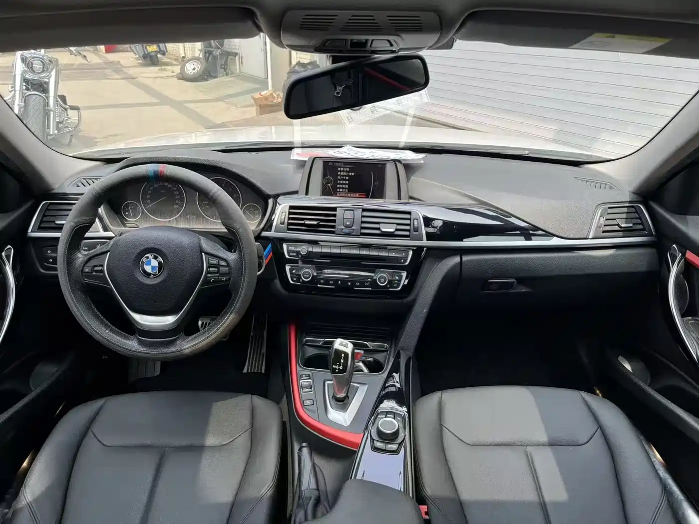 BMW 3 Series 2017 320Li Fashion фото 16