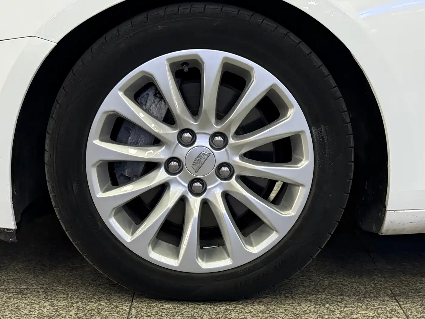 Cadillac XTS 2018 28T Technology фото 7
