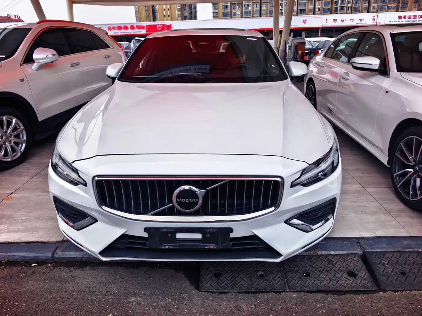 Volvo S60 2024 2024 B4 Inscription Luxury Edition