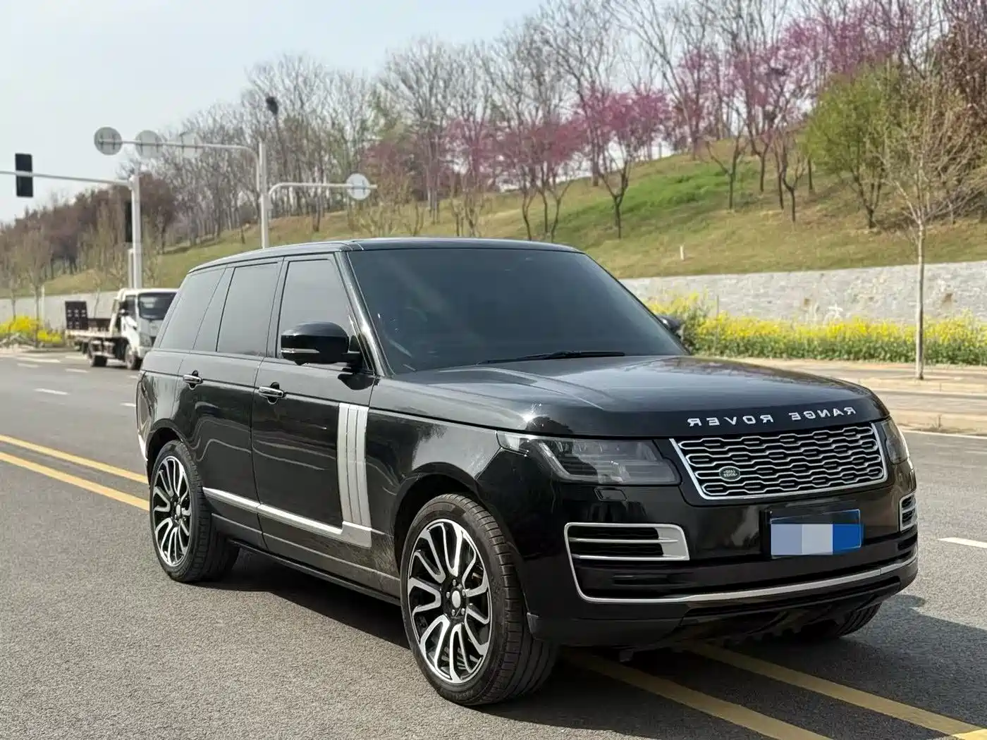 Land Rover Range Rover 2014 3.0 SC V6 Vogue фото 3