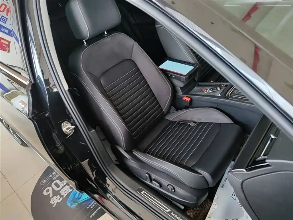 Volkswagen Magotan 2020 330TSI DSG Leading фото 25